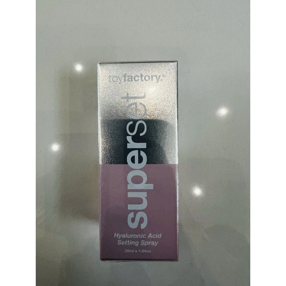 Toy Factory  Super Set Hyaluronic Acid Setting Spray Serum Hydrate  1.04 Oz NEW